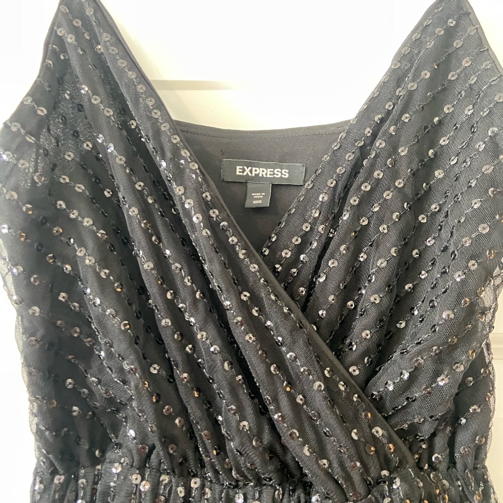Express black sequin jumpsuit - WORN ONCE XXS - Picture 4 of 6